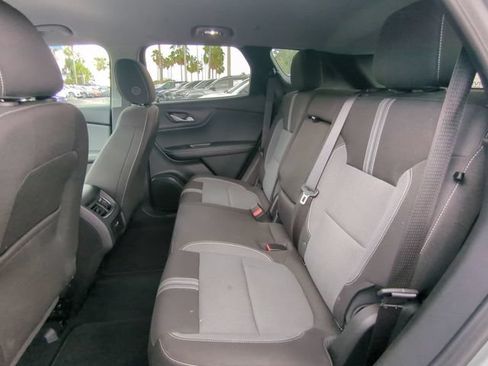 Used 2025 Chevrolet Blazer LT AWD/4WD image 15