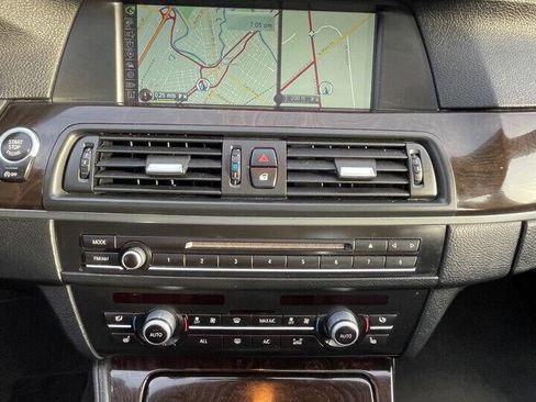 Used 2013 BMW 535i xDrive Sedan image 26