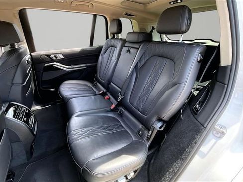 Used 2023 BMW X7 xDrive40i w/ Executive Package AWD/4WD image 25