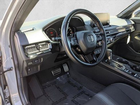 Used 2025 Honda Civic Sport image 10