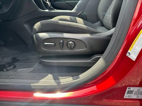 Used 2024 Chevrolet Equinox LT w/ LPO, Floor Liner Package AWD/4WD image 13