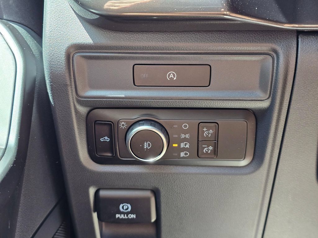 Used 2025 Ford F150 STX w/ Equipment Group 200A AWD/4WD image 19