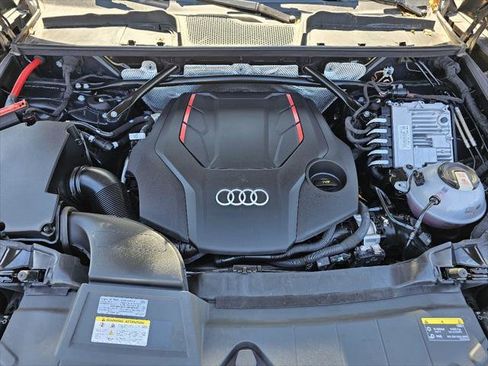 Certified 2024 Audi SQ5 Premium Plus w/ Premium Plus Package image 8