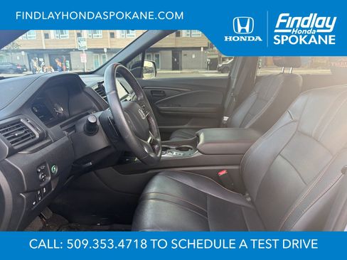 Used 2024 Honda Passport TrailSport image 14