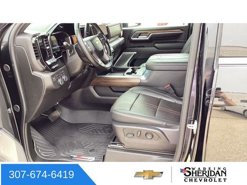 Used 2024 Chevrolet Silverado 2500 High Country w/ Technology Package AWD/4WD image 10