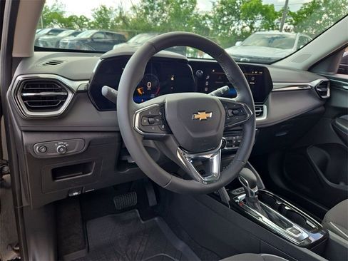 New 2026 Chevrolet TrailBlazer LT w/ Convenience Package image 16