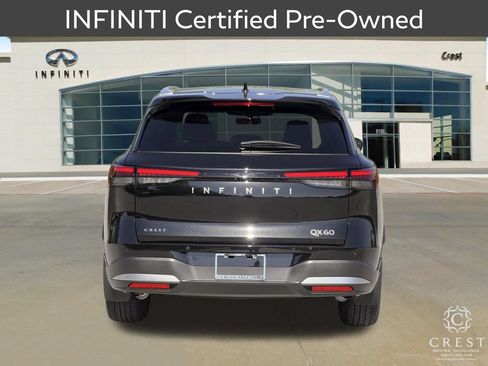 Certified 2026 INFINITI QX60 Luxe w/ Family Package FWD image 4