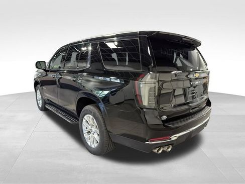 Used 2025 Chevrolet Tahoe Premier AWD/4WD image 5
