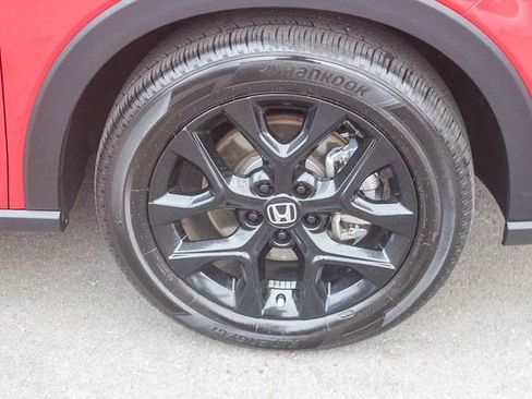 Used 2024 Honda HR-V Sport image 14