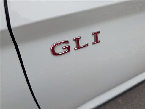 Certified 2026 Volkswagen Jetta GLI Autobahn FWD image 10