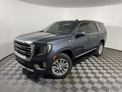 Used 2021 GMC Yukon SLT w/ SLT Premium Package image 1