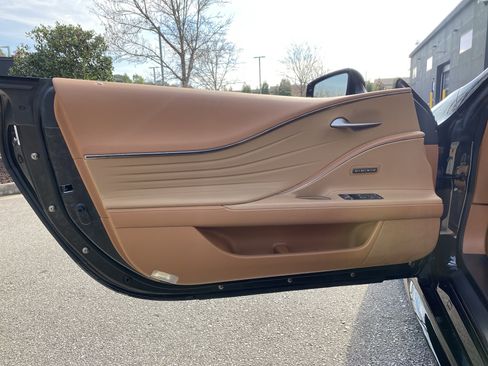 Used 2021 Lexus LC 500 Convertible w/ Touring Package image 20