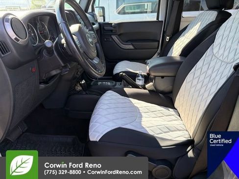 Used 2017 Jeep Wrangler Sport AWD/4WD image 10
