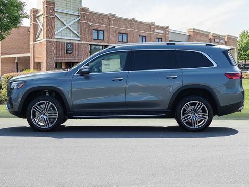 New 2026 Mercedes-Benz GLS 450 4MATIC image 8