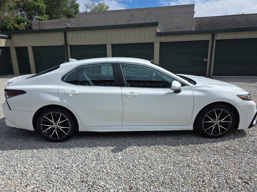 Certified 2024 Toyota Camry SE AWD/4WD image 7