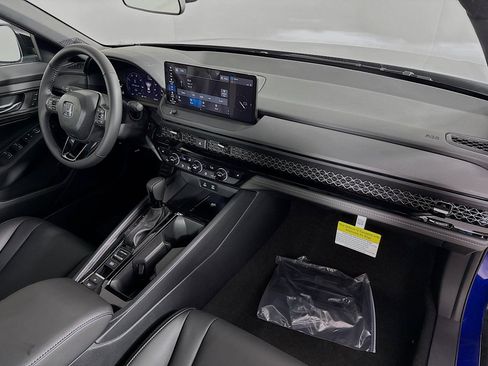 Used 2024 Honda Accord Sport image 23