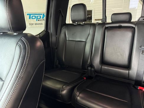 Used 2020 Ford F250 Lariat w/ Lariat Ultimate Package AWD/4WD image 9