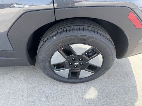 New 2026 Hyundai Santa Fe SE FWD image 11