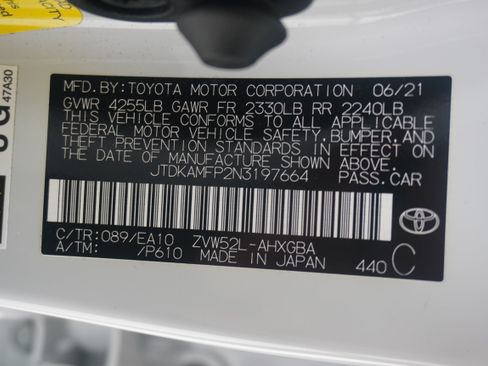 Used 2022 Toyota Prius Prime Limited FWD image 34