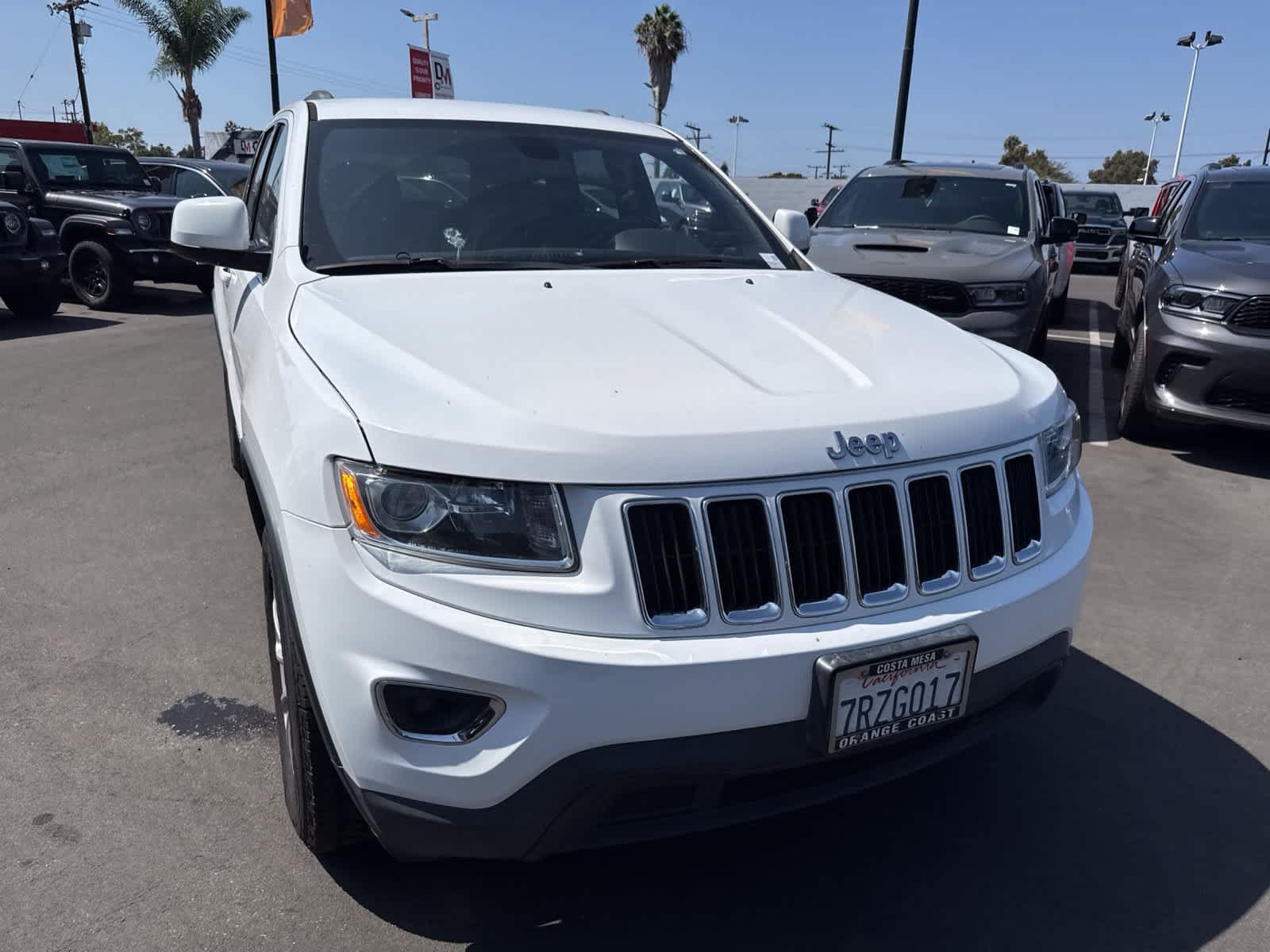 Used 2015 Jeep Grand Cherokee Laredo w/ Quick Order Package 23E RWD image 6
