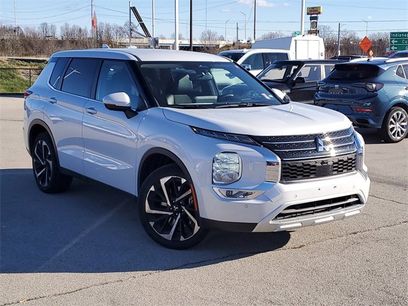 Used 2024 Mitsubishi Outlander SE