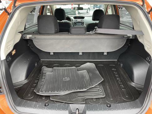 Used 2015 Subaru Crosstrek 2.0i Premium w/ Moonroof Package image 6