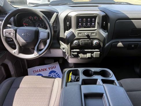 Used 2023 Chevrolet Silverado 1500 Custom Trail Boss image 27