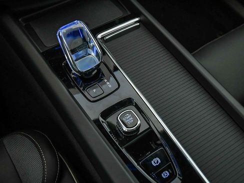 New 2026 Volvo XC60 T8 Polestar w/ Protection Package Premier image 31