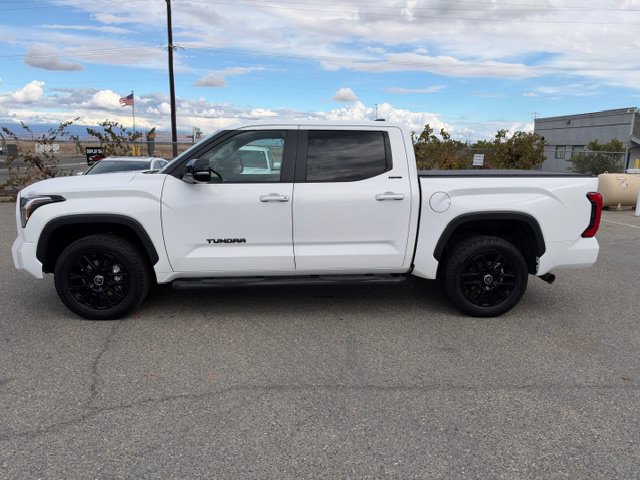 Used 2024 Toyota Tundra Limited AWD/4WD image 4