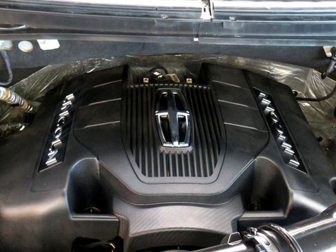 Used 2019 Lincoln Navigator Reserve w/ Cargo Package image 59