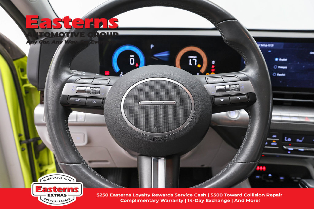 Used 2024 Hyundai Kona SEL FWD image 11