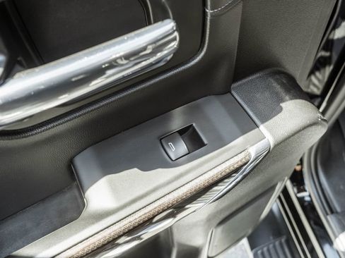 Used 2022 Chevrolet Silverado 1500 LT Trail Boss w/ Bed Protection Package AWD/4WD image 28