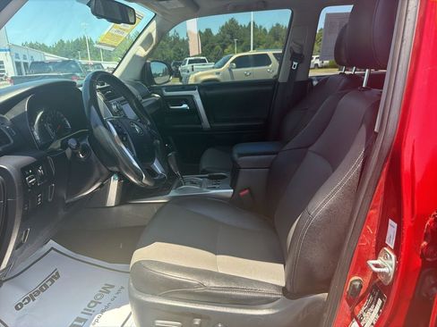 Used 2016 Toyota 4Runner SR5 Premium RWD image 12