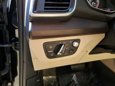 Used 2022 Audi Q5 2.0T Prestige image 19