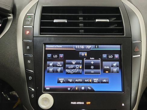 Used 2015 Lincoln MKZ AWD w/ Equipment Group 102A Reserve image 15