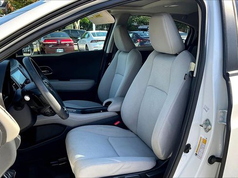 Used 2020 Honda HR-V EX image 27