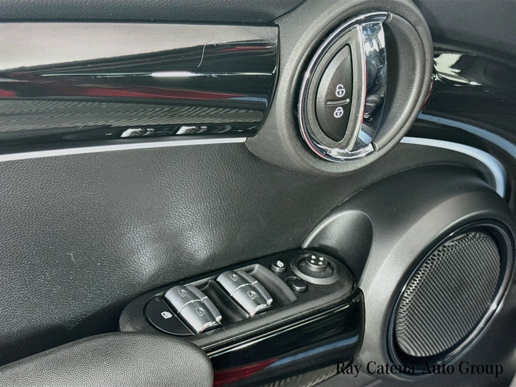 Used 2024 MINI Cooper S FWD image 18