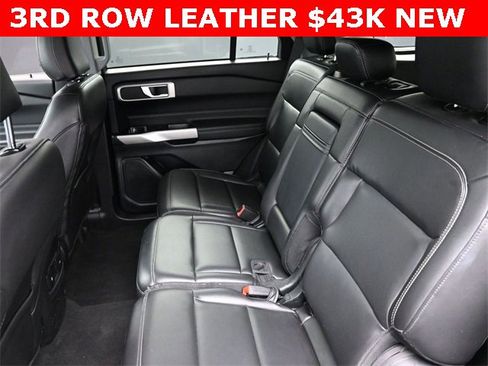 Used 2024 Ford Explorer XLT w/ Equipment Group 202A image 16
