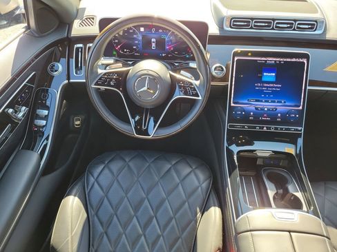 Certified 2023 Mercedes-Benz S 500 4MATIC image 15