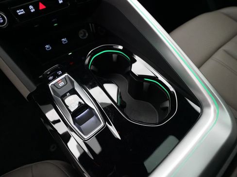 Used 2025 Audi Q5 Premium w/ Convenience Package AWD/4WD image 17