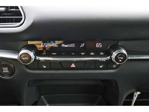 Certified 2025 MAZDA CX-30 AWD 2.5 S w/ Preferred Package image 24