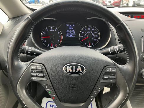 Used 2015 Kia Forte EX image 18