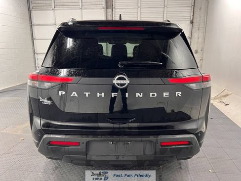 Used 2025 Nissan Pathfinder SV FWD image 6