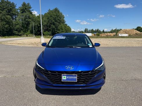 Used 2023 Hyundai Elantra SEL w/ Convenience Package FWD image 23