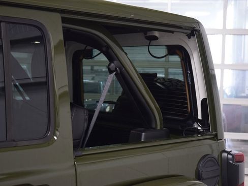 Used 2023 Jeep Wrangler Unlimited Rubicon 392 w/ Xtreme Recon 35" Tire Package AWD/4WD image 29