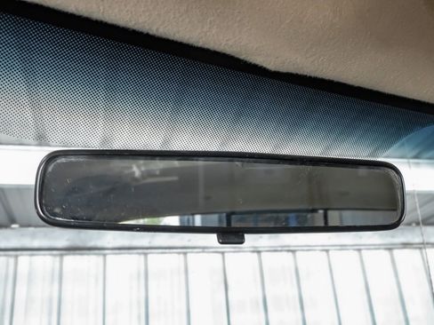 Used 2005 Ford F250 XL image 20