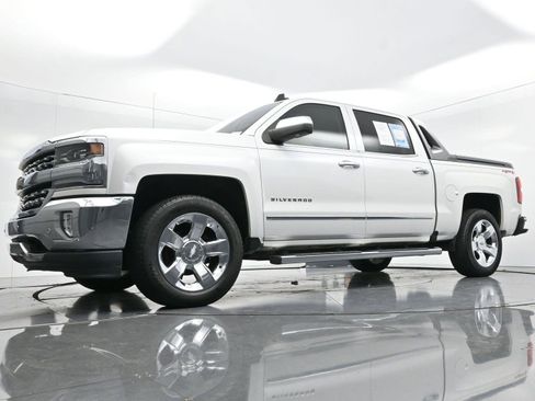 Used 2017 Chevrolet Silverado 1500 LTZ w/ High Desert Package image 48