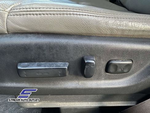 Used 2015 Honda CR-V EX-L image 17