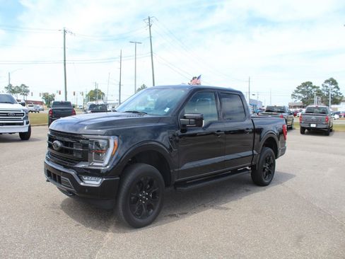 Used 2023 Ford F150 Lariat w/ Equipment Group 502A High AWD/4WD image 2