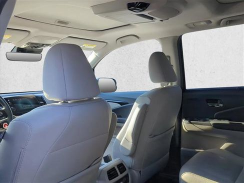 Used 2022 Honda Pilot Elite image 16